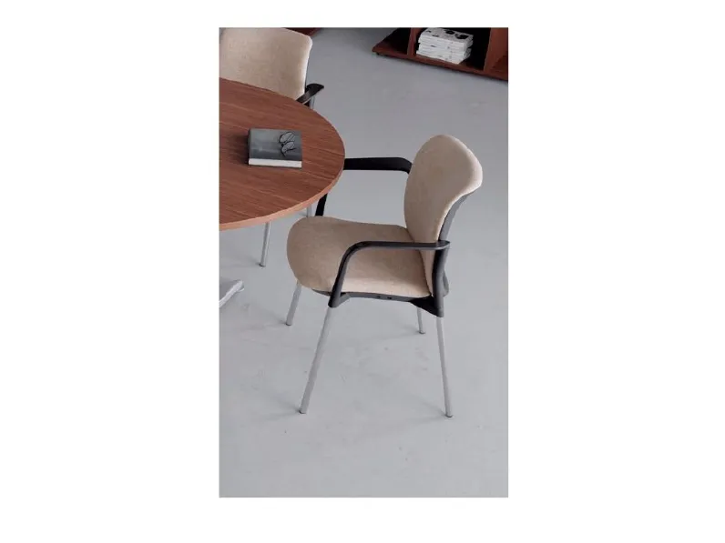 Tavolo riunione in legno Derby con 6 sedie  Flycom a prezzi convenienti