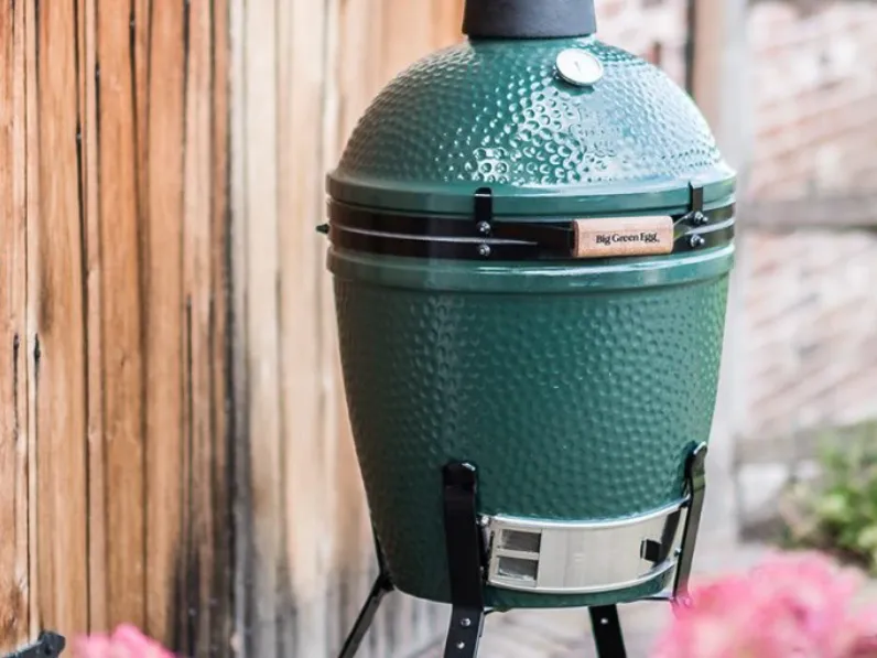 Barbecue medium e carrello big green egg Collezione esclusiva ad un prezzo veramente incredibile