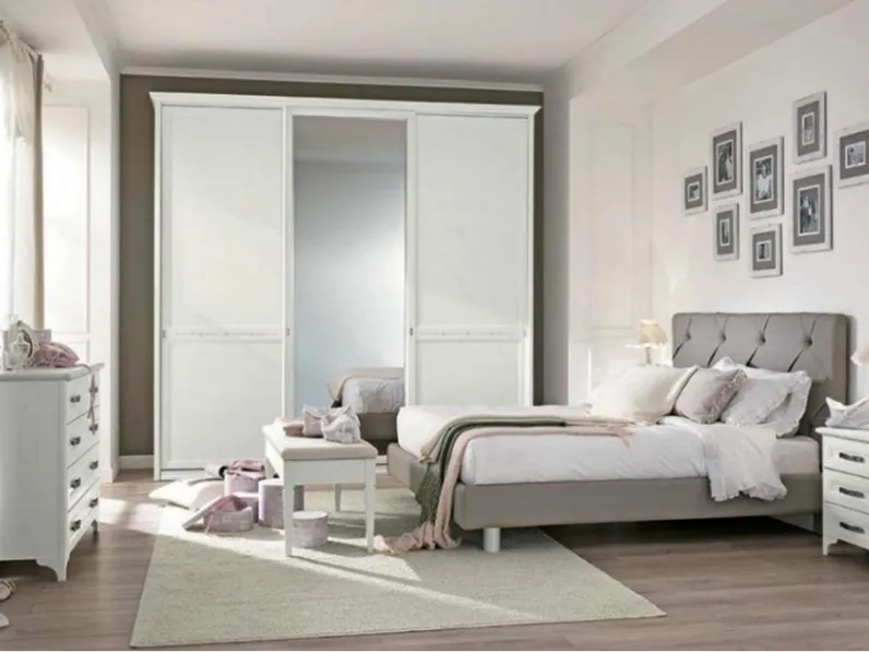 Camera da letto Arcadia by colombini Arcadia a prezzo ribassato in legno