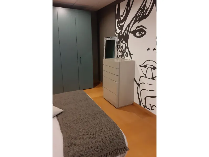 Camera da letto Armadio dandy, gruppo moove e letto tomasella piuma Zanette in laccato opaco in Offerta Outlet