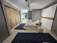 Camera da letto Armadio e gruppo letto tablet Tomasella in laccato lucido a prezzo ribassato