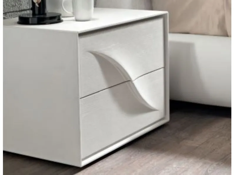 Camera da letto Bay con tv Md work in legno a prezzo scontato