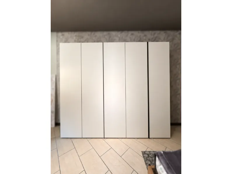 Camera da letto Camera matrimoniale Adok in laminato a prezzo scontato