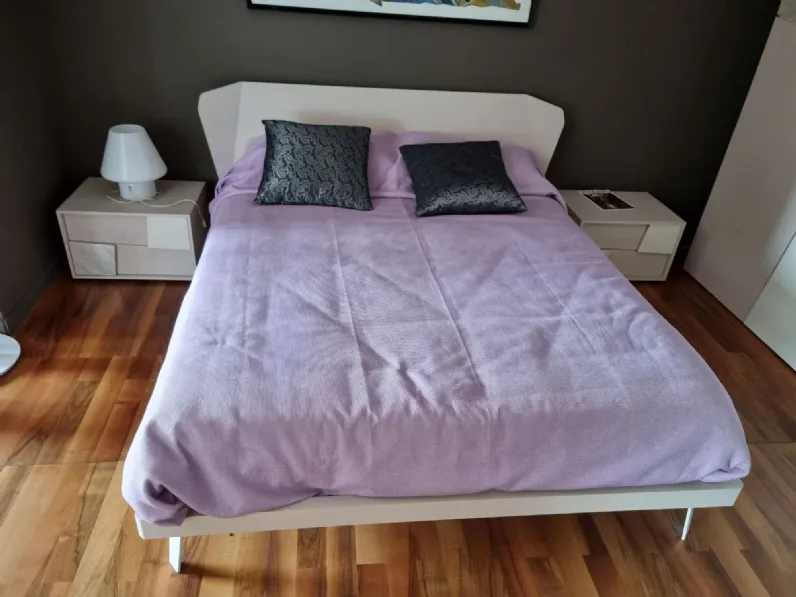Camera da letto Camera mobilgam acacco con letto quadra Mobilgam in legno a prezzo ribassato