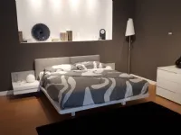 Camera da letto parigina con letto Giulietta Tagliabue e mobili in OFFERTA OUTLET.