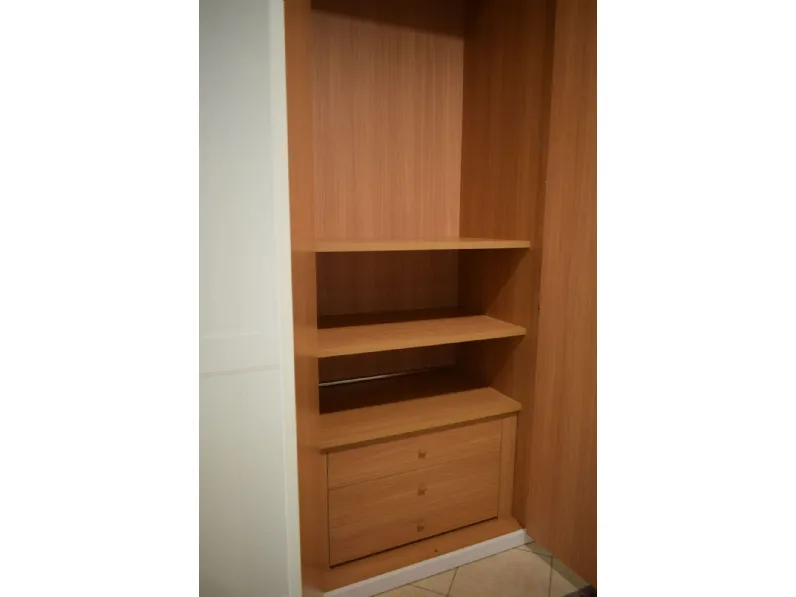 Camera da letto Camera Villanova in legno a prezzo scontato