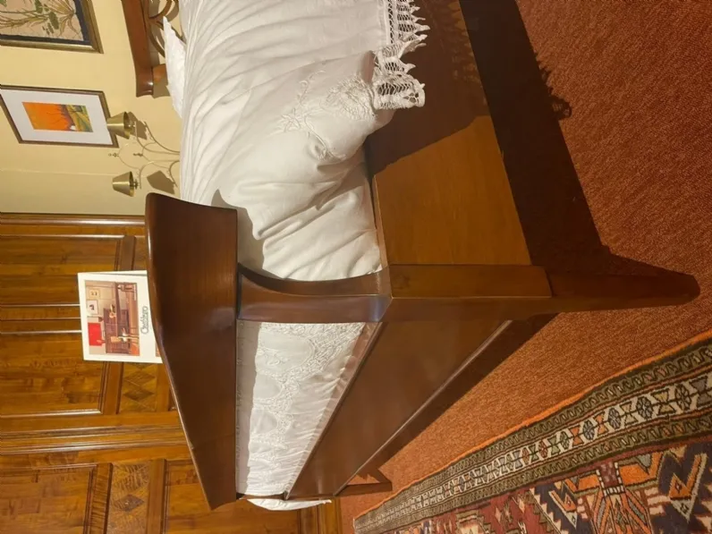 Camera da letto Cantiero Carlo x noce a prezzo ribassato in legno