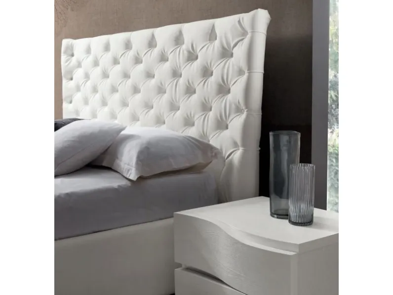 Camera da letto Chanel Md work in legno a prezzo ribassato