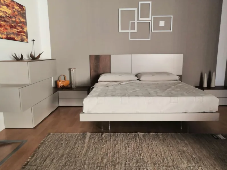 Camera da letto Con armadio Siloma in laminato a prezzo scontato