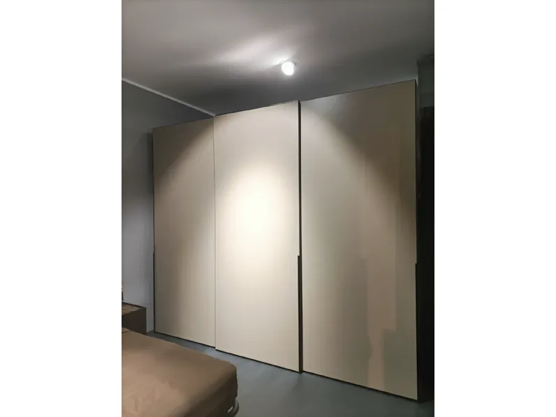 Camera da letto Cornice scorrevole Pianca in laminato a prezzo Outlet