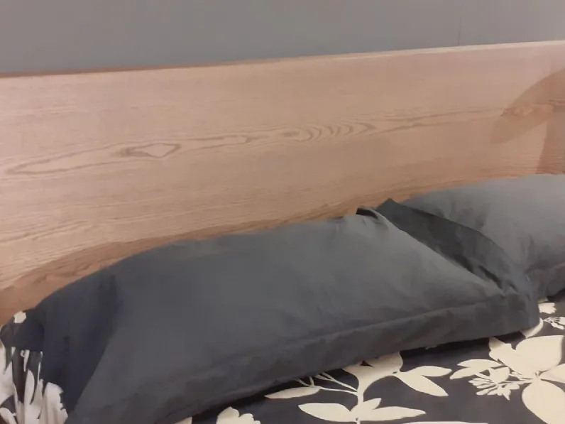Camera da letto Eric  Napol in legno a prezzo scontato