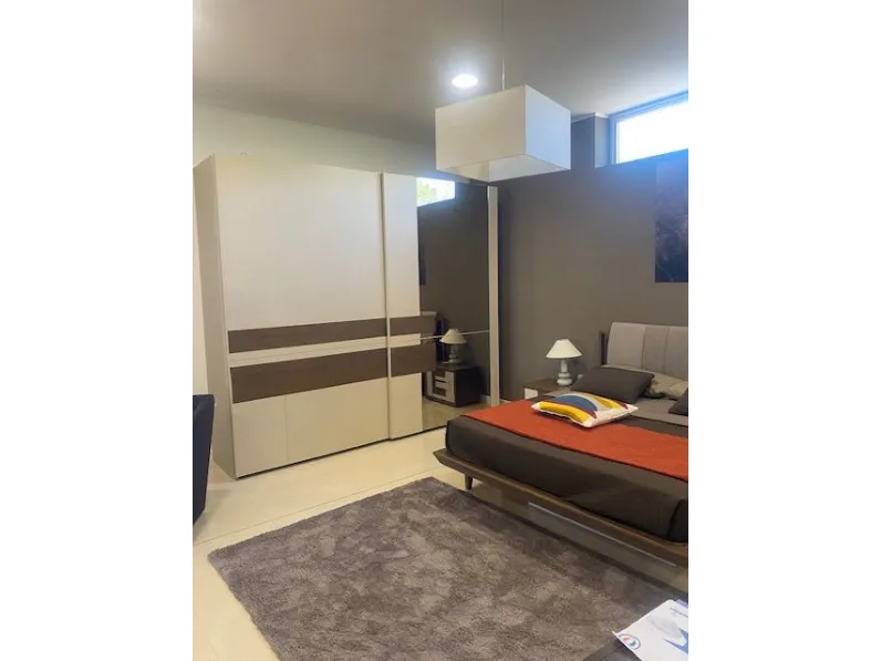 Camera da letto Raphaelle Fasolin in legno a prezzo scontato