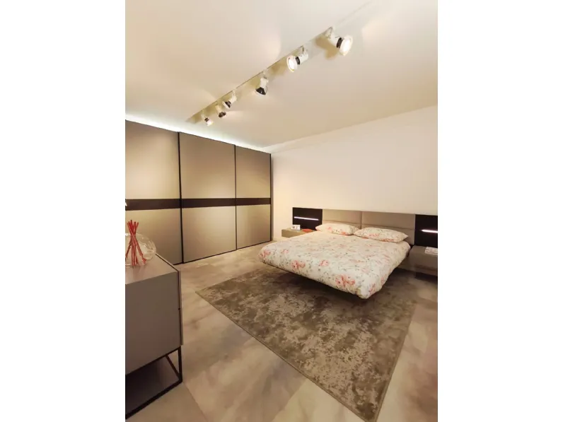 Camera da letto Fluttua Orme OFFERTA OUTLET