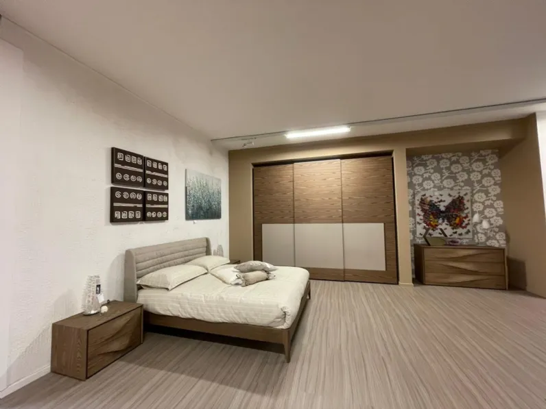 Camera da letto Fontana Napol in legno in Offerta Outlet