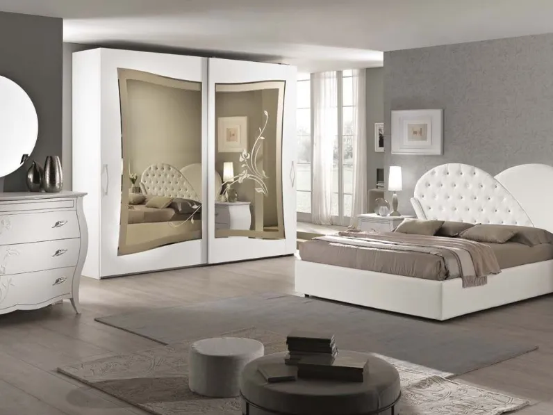 Camera da letto Gardenia: design moderno in ecopelle, prezzo scontato.