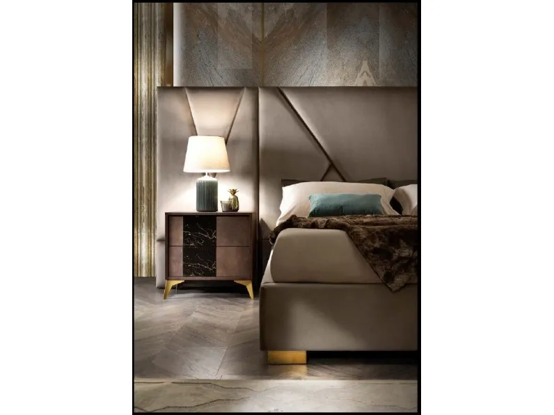 Camera da letto Grazia effetto marmo Mobilpiu in legno a prezzo Outlet