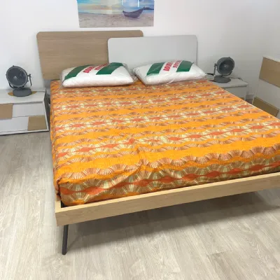 Camera da letto Homes Gliss a prezzo ribassato in laminato