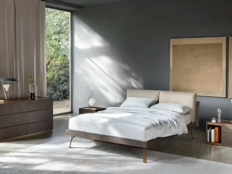 Camera da letto Sangiacomo Letto e gruppo letto con finitura bronzo a prezzo scontato in legno