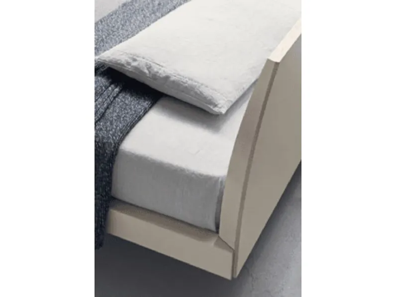 Camera da letto in legno con  gruppo letto  Sangiacomo in laminato a prezzo ribassato