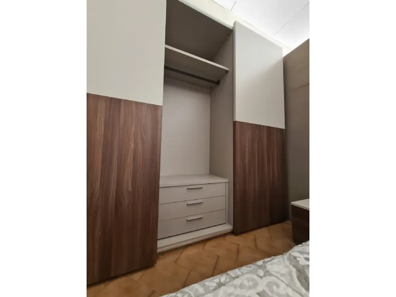 Camera da letto Linear Kico in laminato in Offerta Outlet