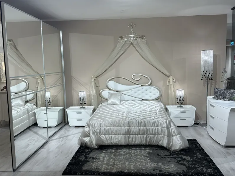Camera da letto Mirror Artigianale in laccato opaco in Offerta Outlet