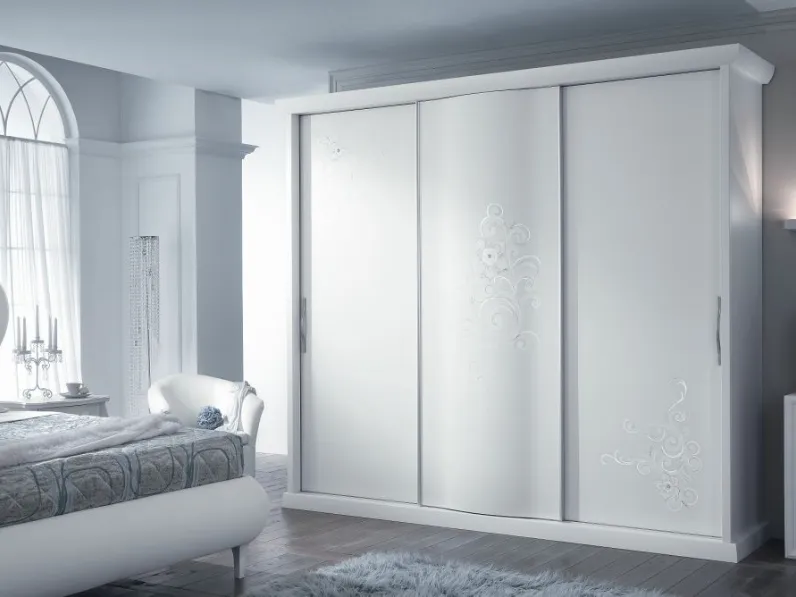 Camera da letto Modello flora Artigianale in laminato a prezzo scontato