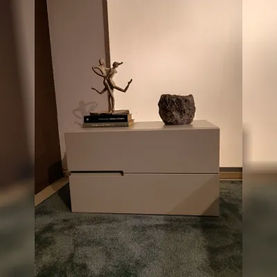 Camera da letto Pianca Segno a prezzo scontato in laccato opaco