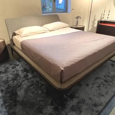 Camera da letto Poliform Kelly a prezzo scontato in legno