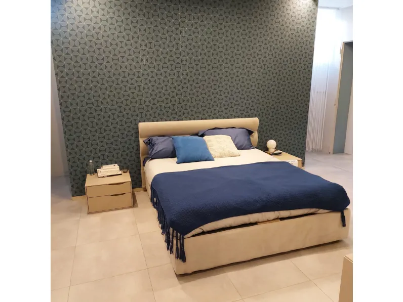 Camera da letto Prodigi con letto onda S75 in laccato lucido a prezzo Outlet