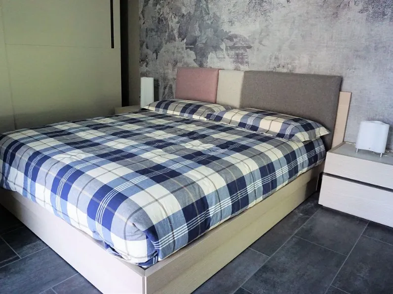 Offerta Outlet: Camera da letto Replay Tomasella in laminato.