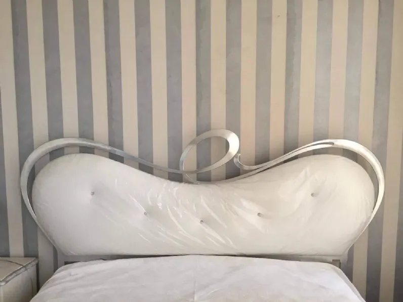 Camera da letto Romeo Cortezari in pelle a prezzo ribassato