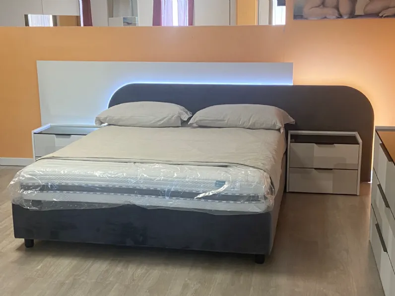 Camera da letto Stella Mobilpiu in laminato in Offerta Outlet
