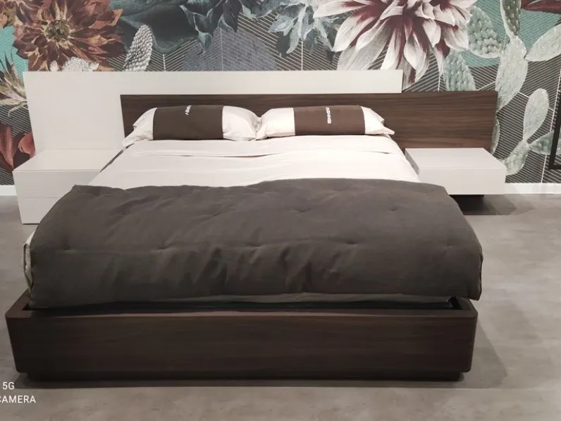 Camera da letto Time-easy Novamobili in laminato a prezzo Outlet