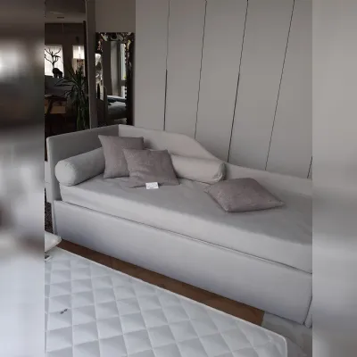 Camera da letto Vela Morassutti in laccato opaco a prezzo scontato