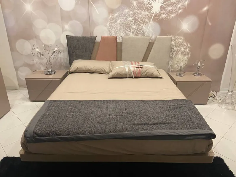 Camera da letto Volturno Mercantini in laccato opaco a prezzo ribassato