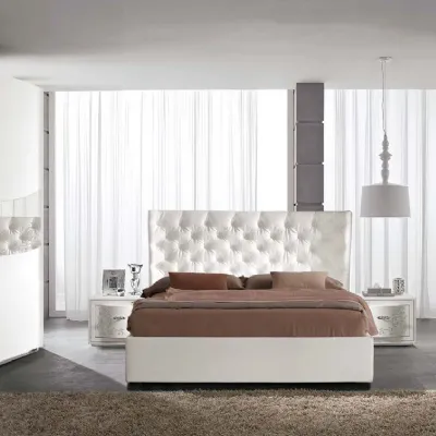Camera da letto Sogno Spar in ecopelle a prezzo scontato