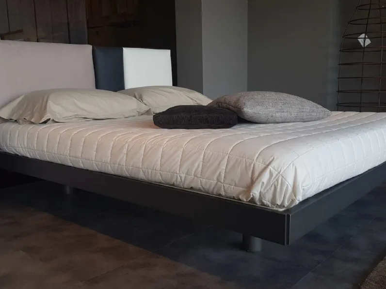 Camera da letto Outlet camera Tomasella a prezzo ribassato