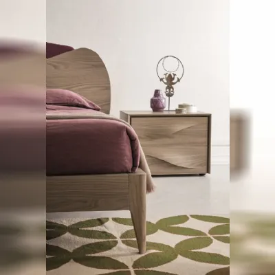 Com� e comodini in legno con design maniglia onda in Offerta Outlet