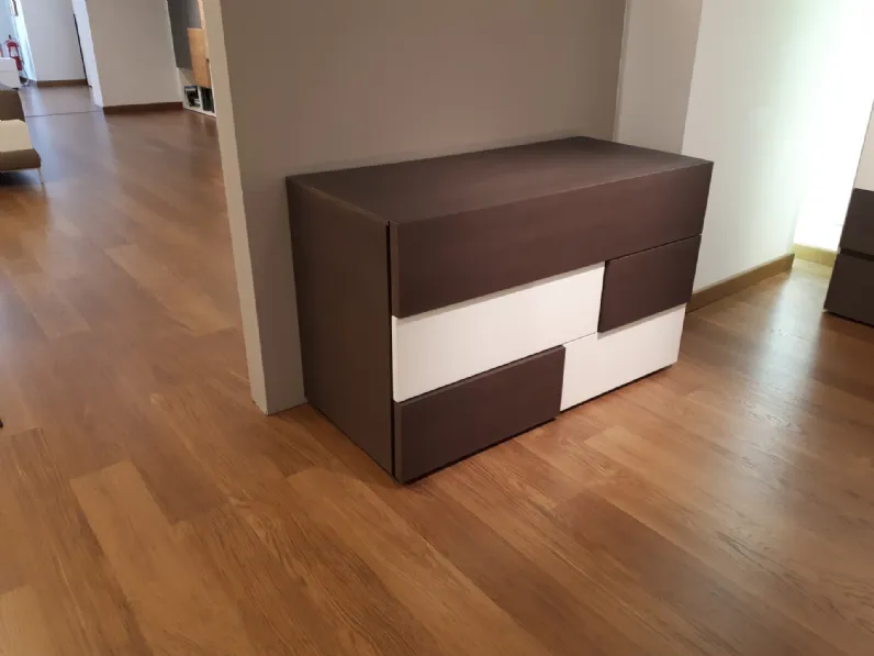 Com e comodini Insieme Sangiacomo con uno sconto del 30%