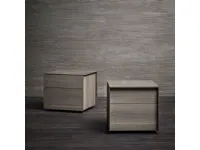 Comodino modello Juta di Flou 