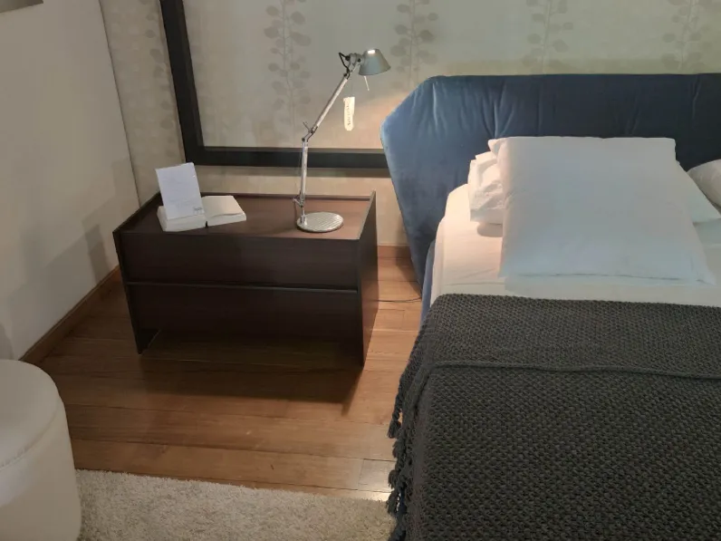 Comodino Casper di Molteni & c a PREZZI OUTLET