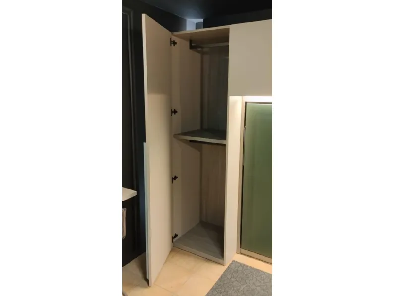 Cameretta letto scomparsa Clever con letti a scomparsa in offerta