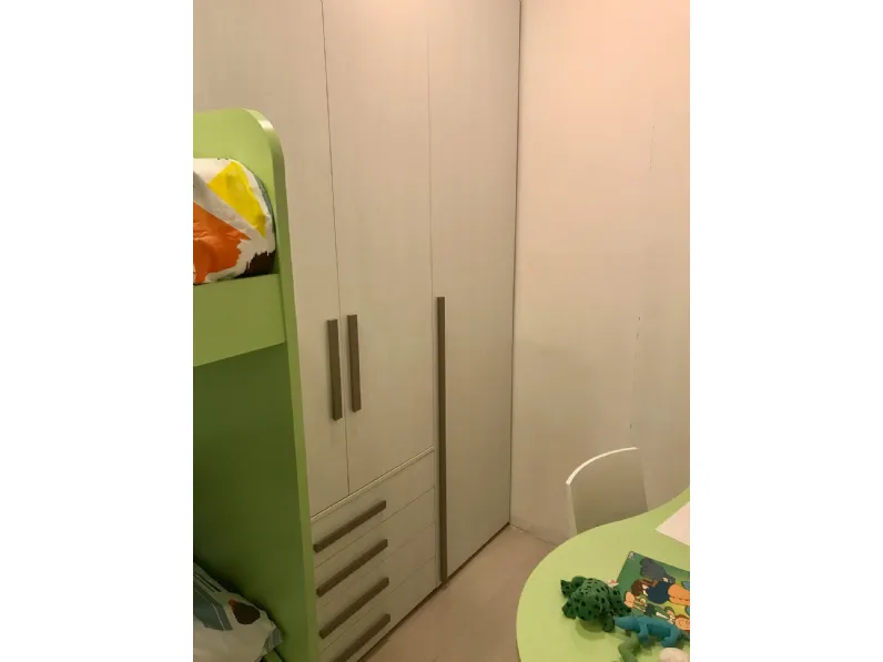Progetta la tua cameretta in legno Castello con mobili scontati!