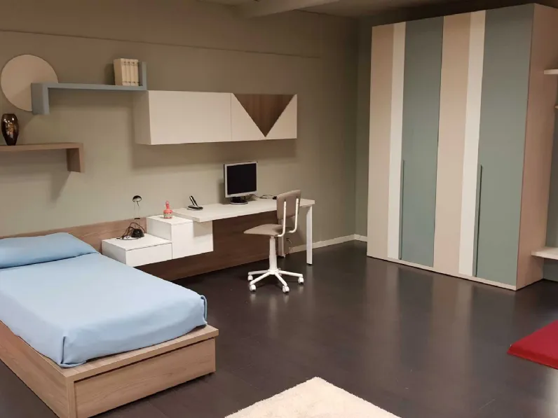 Cameretta Qik new Doimo cityline con letto a terra a prezzo Outlet