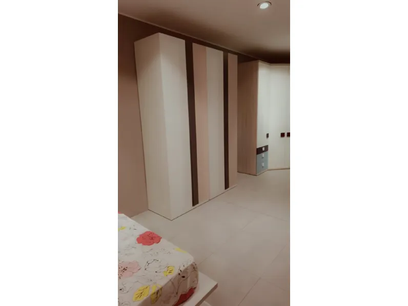 Cameretta Composizione h010 Doimo cityline letti a terra scontata