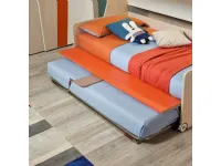 Cameretta in laccato opacoLetto a soppalco con passerella a 3 posti letto in finitura bianco luce e larice Collezione esclusiva scontata a PREZZI OUTLET