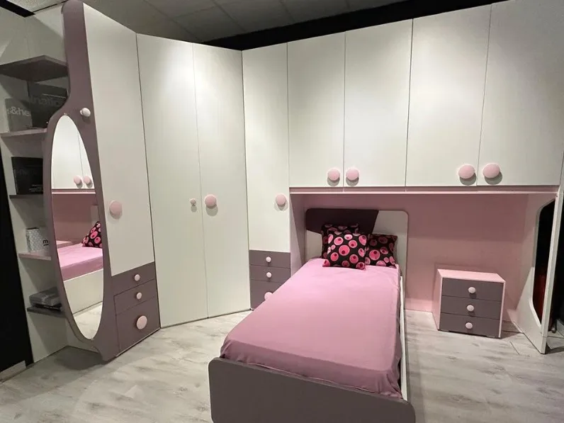 Cameretta in laminato matericoTweet La casa moderna scontata a PREZZI OUTLET