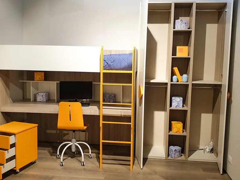 Cameretta Young La casa modernacon letto a castello scontata
