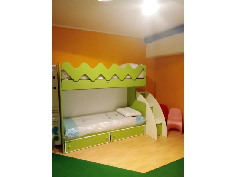 Cameretta in laminato opacoLetto a castello Colombini casa scontata a PREZZI OUTLET