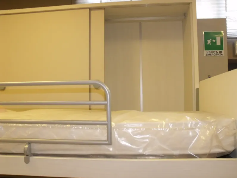 Cameretta Letto a soppalco Doimo cityline in laminato opaco a prezzo Outlet